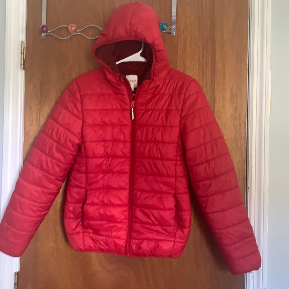 Cat and Jack puffer. Size L Boys